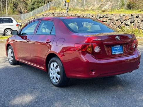 Used 2009 Toyota Corolla LE FWD image 3