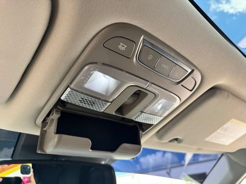 Used 2021 Kia Telluride EX w/ EX Premium Package FWD image 27