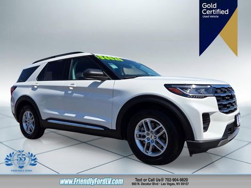 Certified 2025 Ford Explorer Active RWD image 1