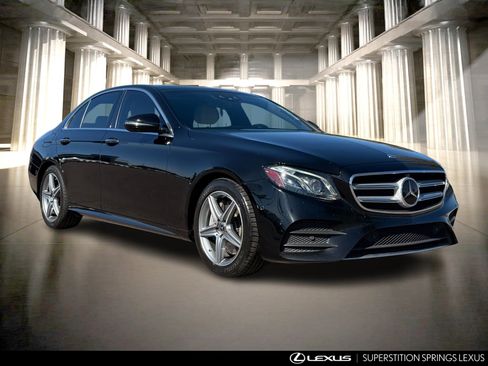 Used 2018 Mercedes-Benz E 300 image 2