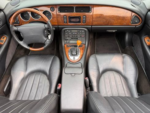 Used 2004 Jaguar XK8 Convertible RWD image 2