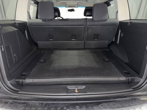 Used 2010 Dodge Nitro SE image 12