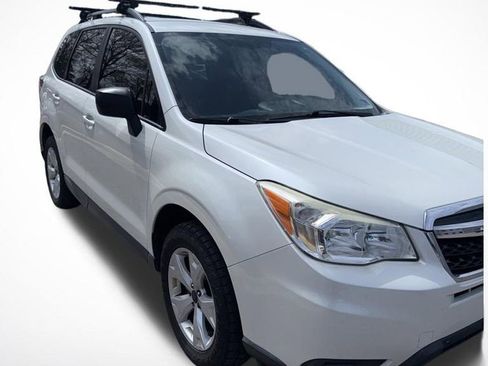 Used 2015 Subaru Forester 2.5i w/ Alloy Wheel Package AWD/4WD image 4