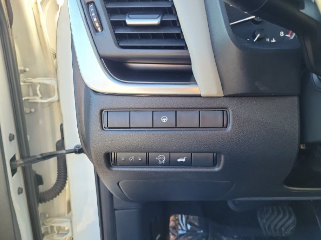 Used 2023 Nissan Rogue SV w/ SV Premium B Package FWD image 22