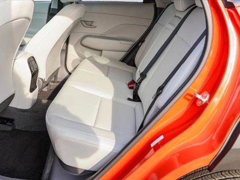 Certified 2025 Hyundai Kona SEL image 23