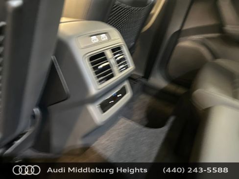 Certified 2025 Audi Q5 Premium Plus w/ Premium Plus AWD/4WD image 31