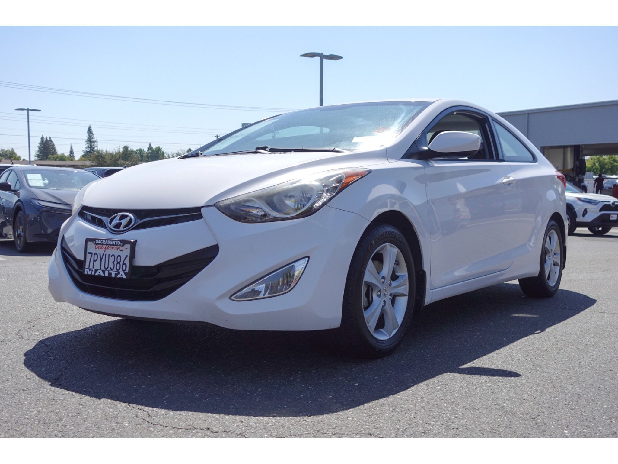 Used 2013 Hyundai Elantra FWD image 7