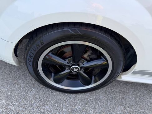 Used 2007 Ford Mustang GT RWD image 36