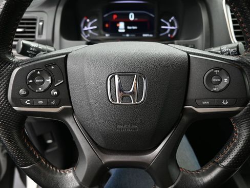 Used 2023 Honda Passport TrailSport image 14