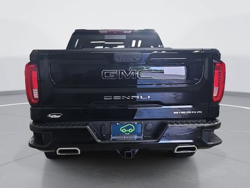 Certified 2019 GMC Sierra 1500 Denali w/ Denali Ultimate Package AWD/4WD image 5