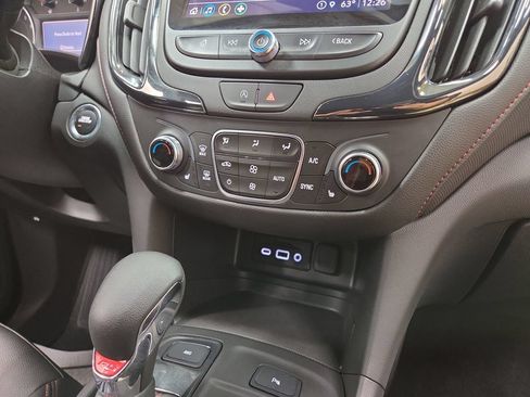 Used 2023 Chevrolet Equinox RS w/ RS Leather Package AWD/4WD image 16