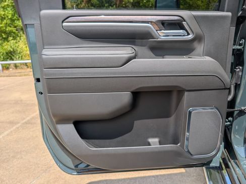 New 2026 Chevrolet Silverado 3500 LTZ w/ LTZ Plus Package AWD/4WD image 8