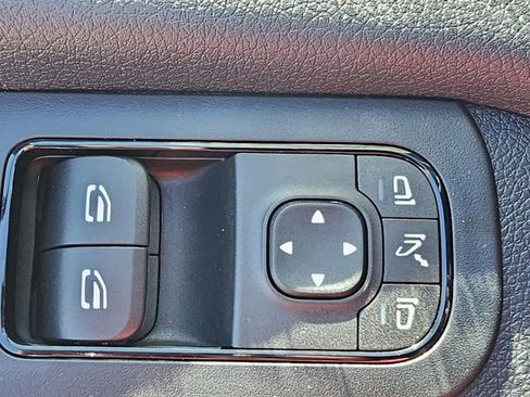 New 2026 Mercedes-Benz Sprinter 2500 image 43