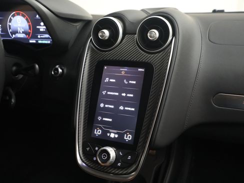 New 2026 McLaren GTS image 28