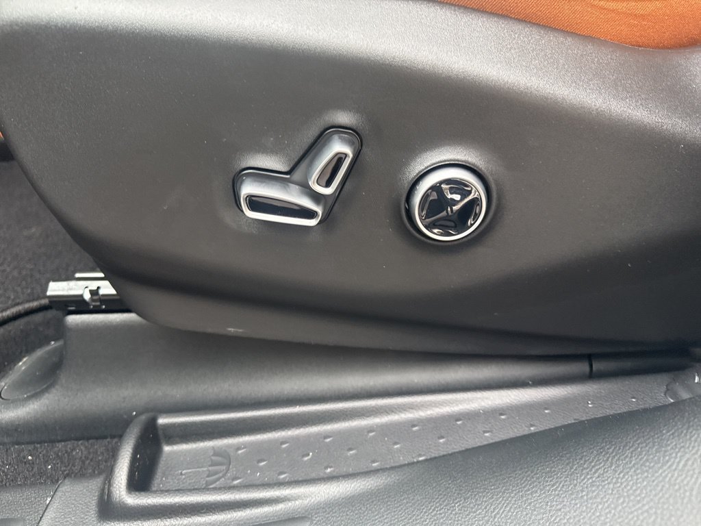 New 2026 Chrysler Pacifica Pinnacle AWD/4WD image 20