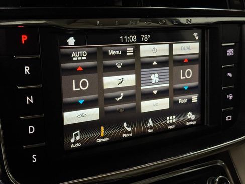 Used 2019 Lincoln Continental Reserve image 44