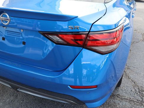 Used 2022 Nissan Sentra SR w/ Electronics Package FWD image 27