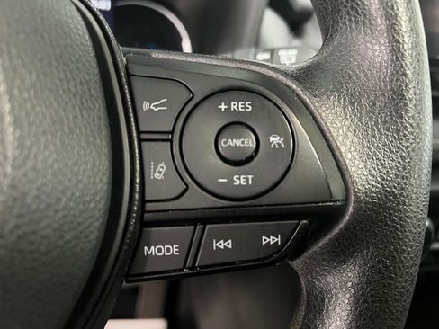 Used 2024 Toyota RAV4 XLE image 12