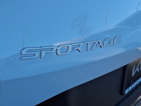 New 2026 Kia Sportage EX w/ EX Panorama Roof Package AWD/4WD image 5