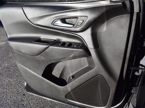 Certified 2024 Chevrolet Equinox LT w/ LPO, Floor Liner Package image 35