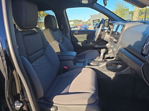 New 2026 Nissan Frontier SV w/ Tow Package RWD image 13