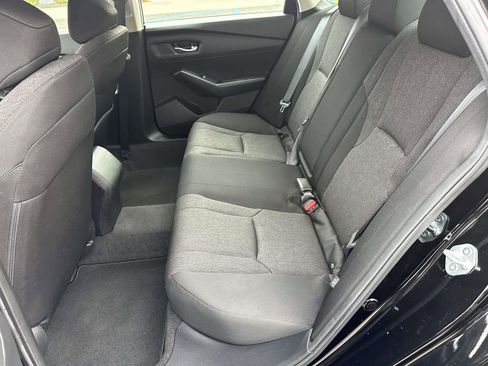 Used 2024 Honda Accord EX image 18