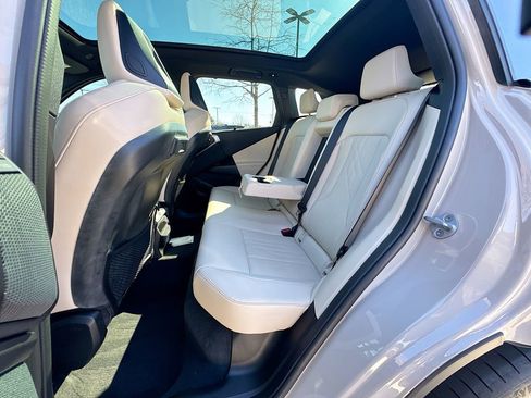 Used 2025 BMW X3 M50 w/ Premium Package image 30