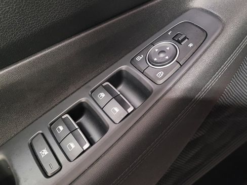 Used 2020 Hyundai Santa Fe SE image 27