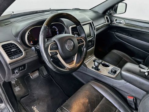 Used 2014 Jeep Grand Cherokee Overland AWD/4WD image 30