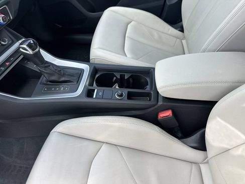 Used 2022 Audi Q3 2.0T Premium w/ Convenience Package AWD/4WD image 24