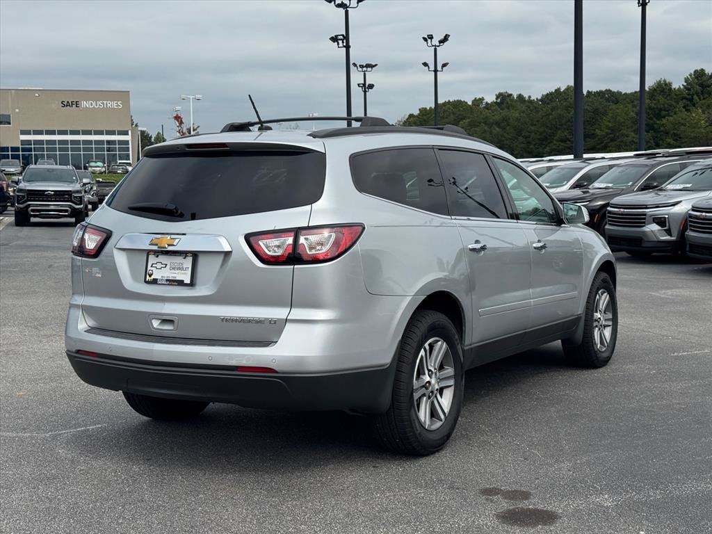 Used 2015 Chevrolet Traverse LT FWD image 3