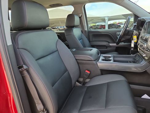 Used 2018 GMC Sierra 1500 SLT AWD/4WD image 18