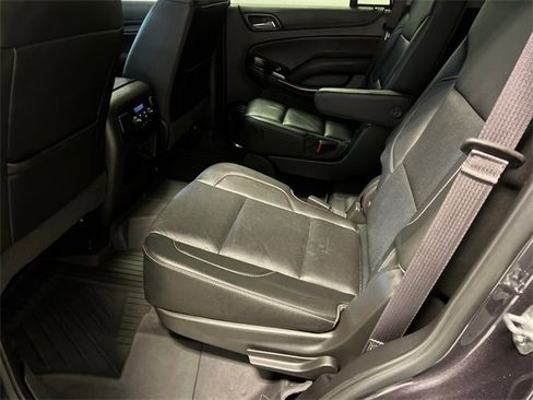 Used 2017 GMC Yukon SLT w/ Open Road Package image 17