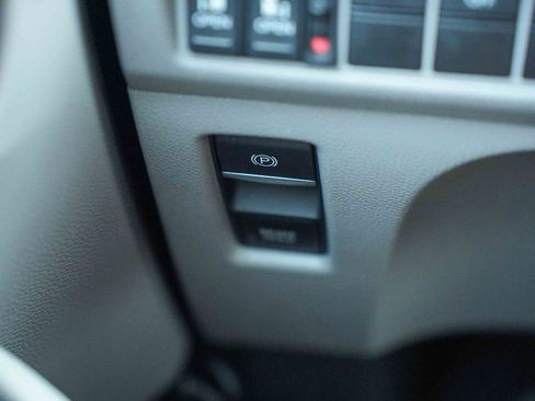 Used 2019 Honda Odyssey EX-L image 31