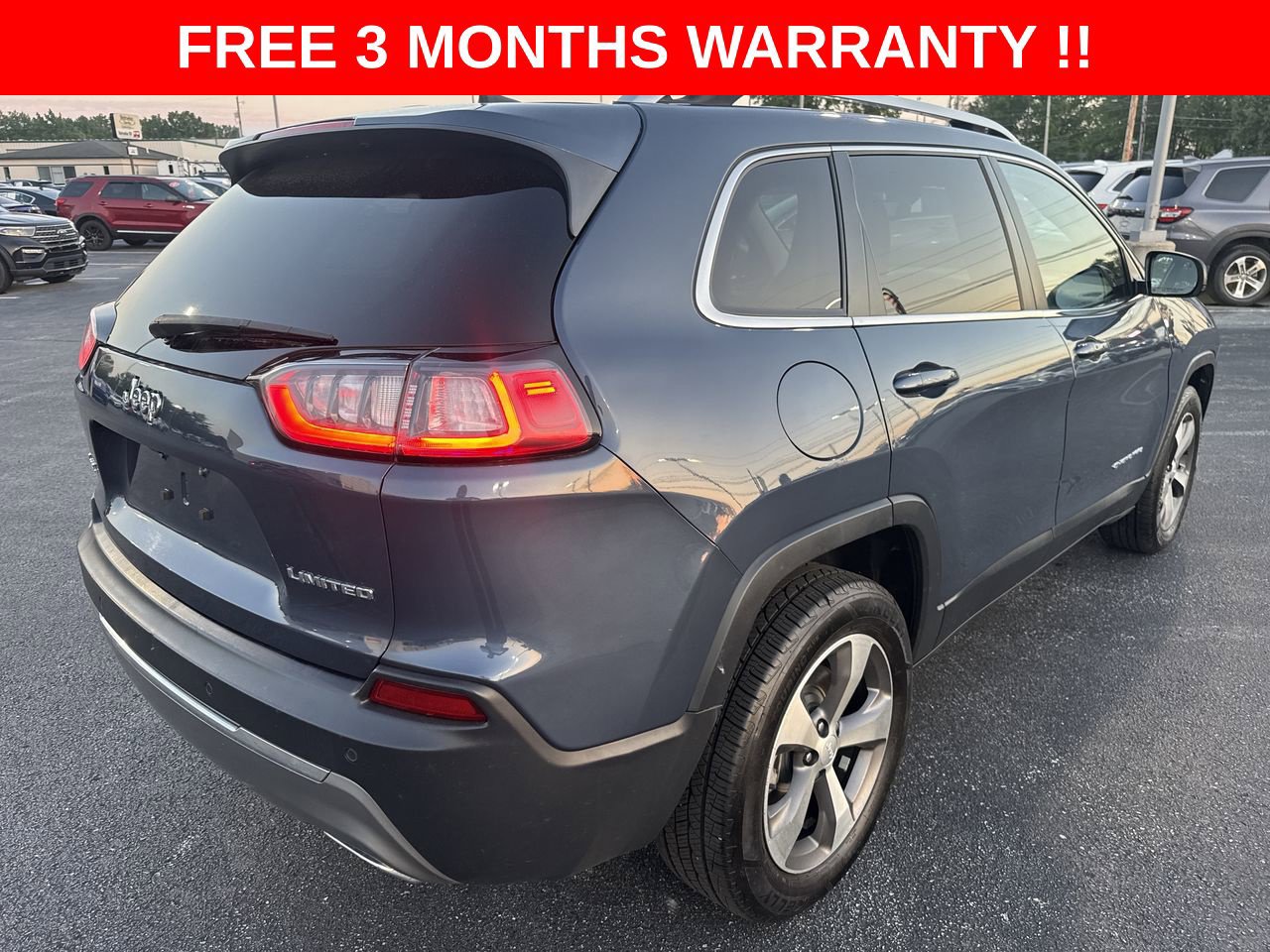 Used 2020 Jeep Cherokee Limited AWD/4WD image 36