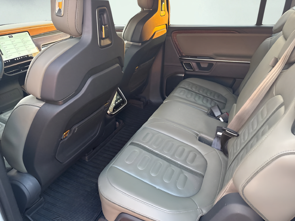 Used 2023 Rivian R1S Adventure Quad AWD/4WD image 7