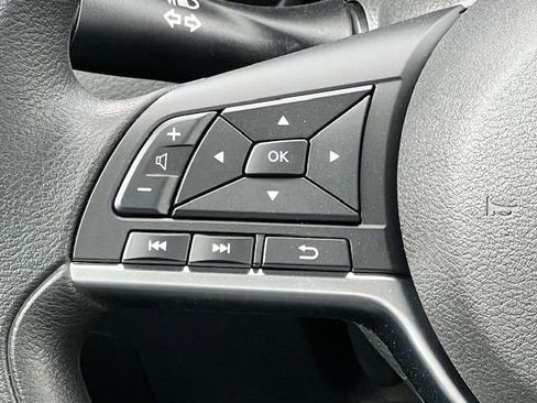 New 2025 Nissan Sentra SV w/ Trunk Package image 23