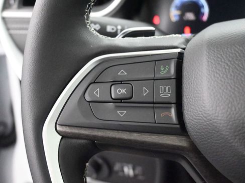 New 2025 Jeep Grand Cherokee L Limited w/ Trailer Tow Package image 33