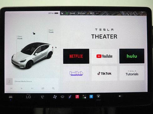 Used 2021 Tesla Model Y Long Range AWD/4WD image 35