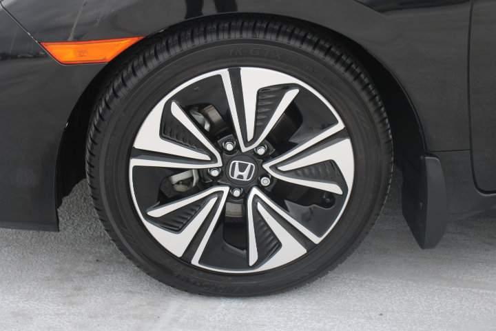 Used 2016 Honda Civic EX-T image 9