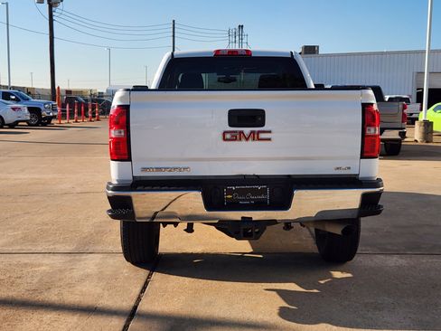 Certified 2017 GMC Sierra 2500 SLE w/ HD SLE Preferred Plus Package image 7