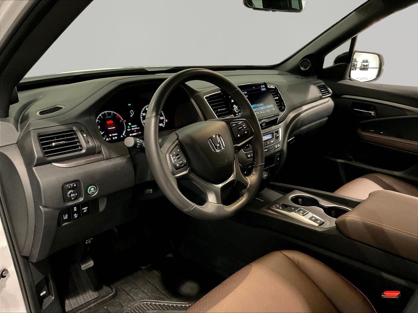 Certified 2025 Honda Ridgeline RTL+ image 18