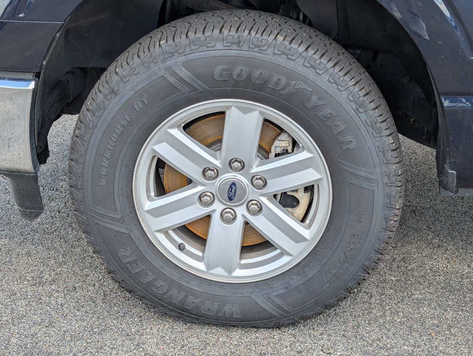 Used 2023 Ford F150 XLT AWD/4WD image 3