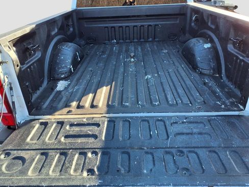 Used 2021 Ford F250 Lariat w/ Lariat Value Package image 37