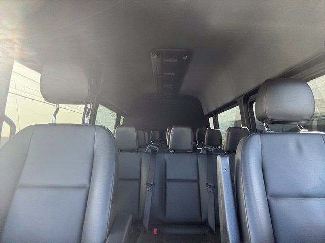 Used 2024 Mercedes-Benz Sprinter 2500 image 16