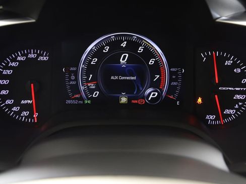 Used 2016 Chevrolet Corvette Stingray Coupe RWD image 24
