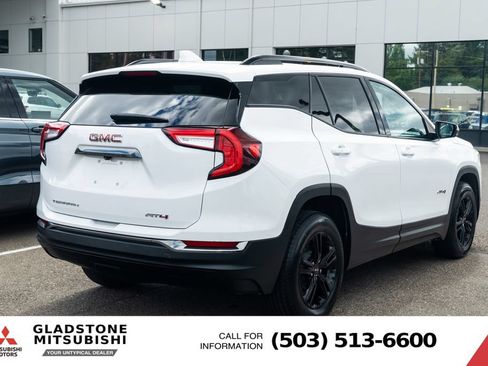 Used 2023 GMC Terrain AT4 AWD/4WD image 7
