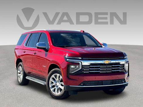 Used 2025 Chevrolet Tahoe Premier image 1