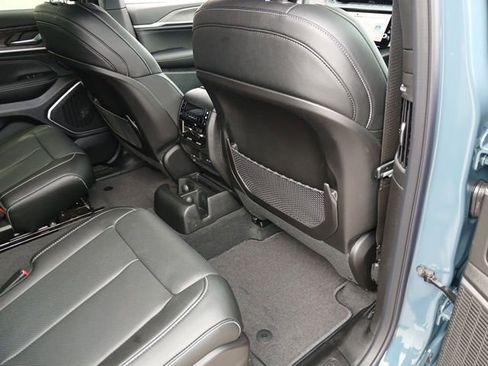 New 2026 Jeep Grand Cherokee L Limited AWD/4WD image 24