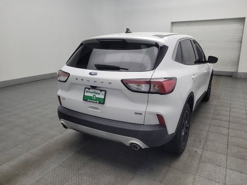 Used 2021 Ford Escape SE w/ Cold Weather Package FWD image 9